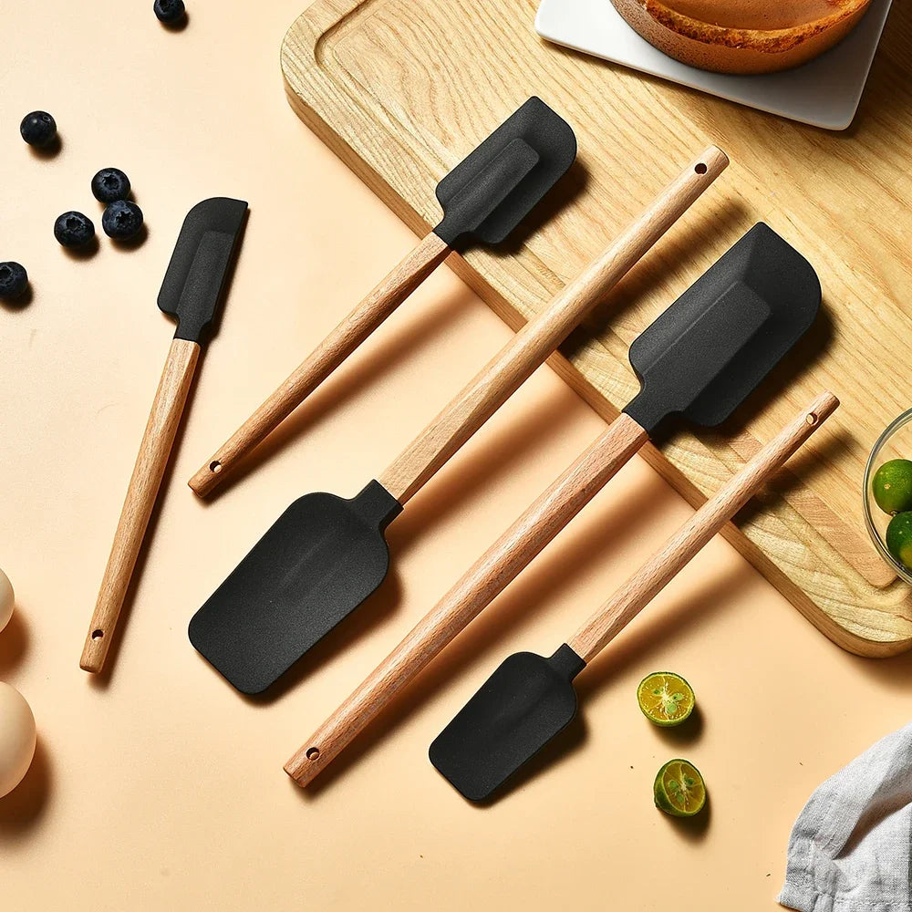 5-Piece Silicone Baking Spatula Set – White Non-Stick Scrapers with Wooden Handles